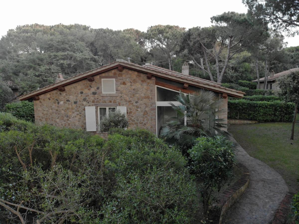 Villaggio I Sorbizzi Marina Di Bibbona Extérieur photo