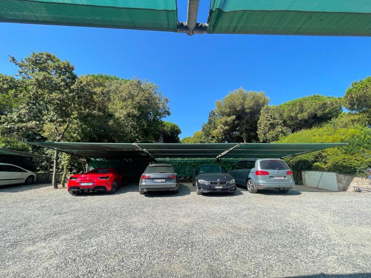 Villaggio I Sorbizzi Marina Di Bibbona Extérieur photo