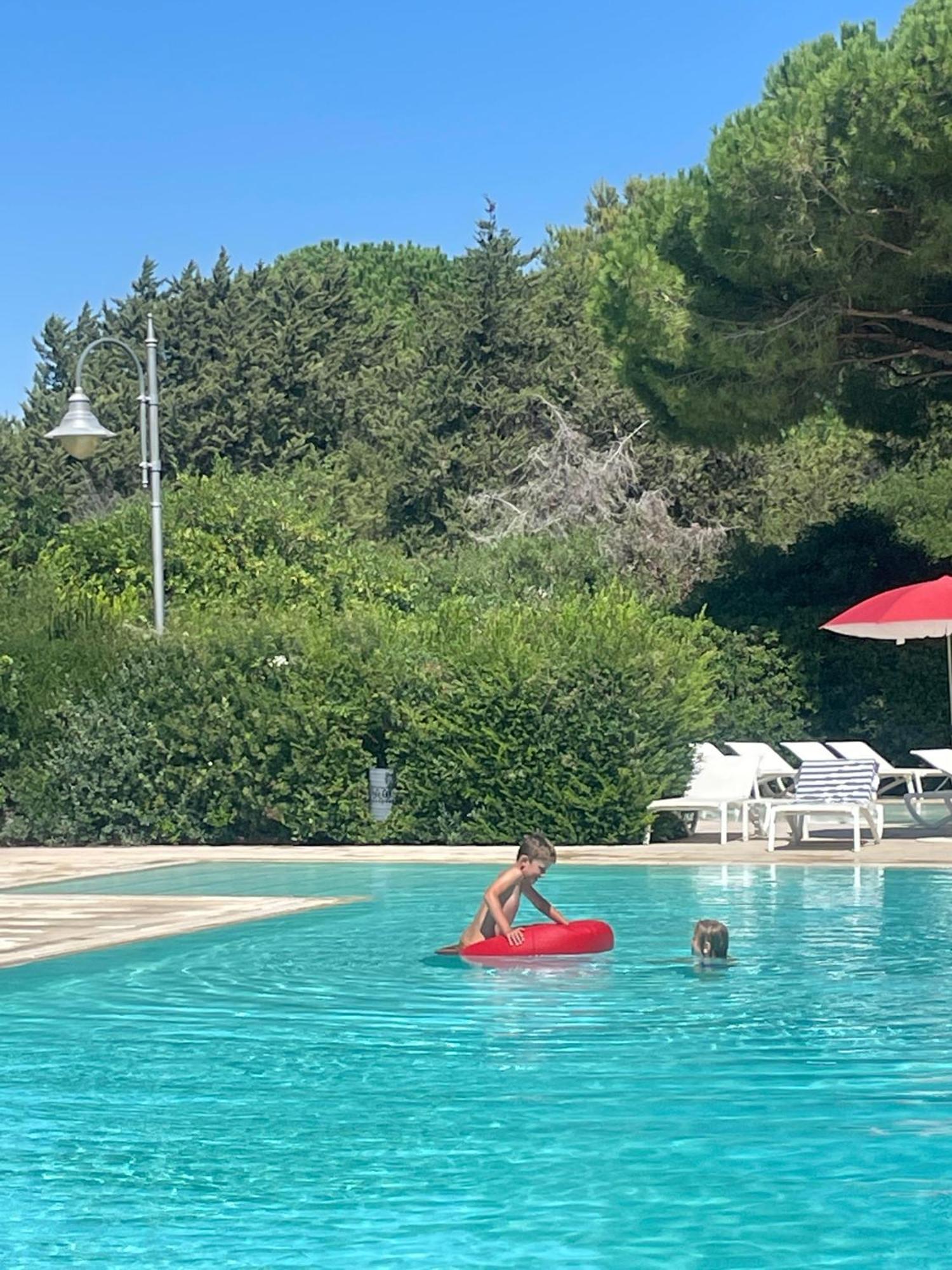 Villaggio I Sorbizzi Marina Di Bibbona Extérieur photo